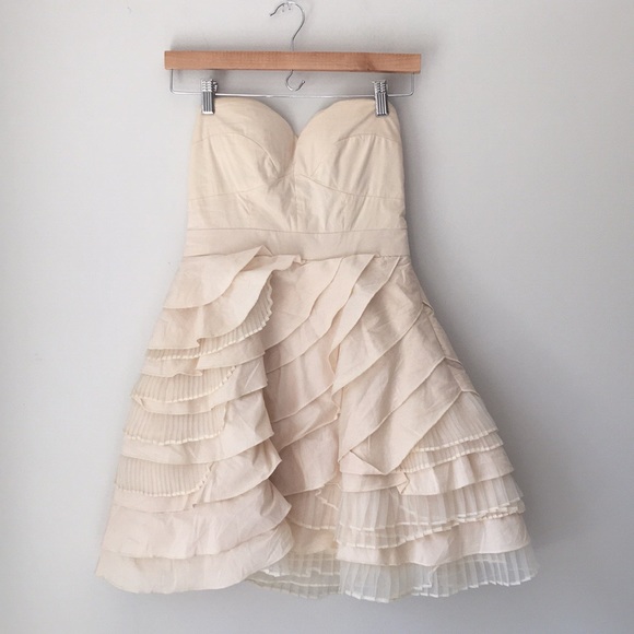 Modcloth Dresses & Skirts - Modcloth Minuet Ivory Baklava Layered Dress